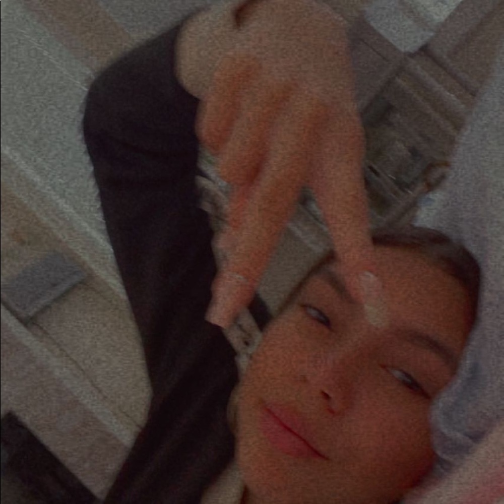 Meet your Posher, Yanaliz